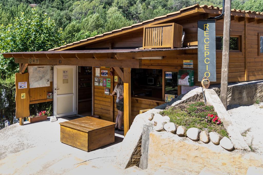 Camping El Pasqualet Hotel Caldes De Montbui Exterior photo